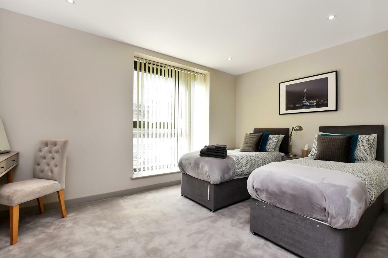 Esquire Apartments Ealing Londres Extérieur photo