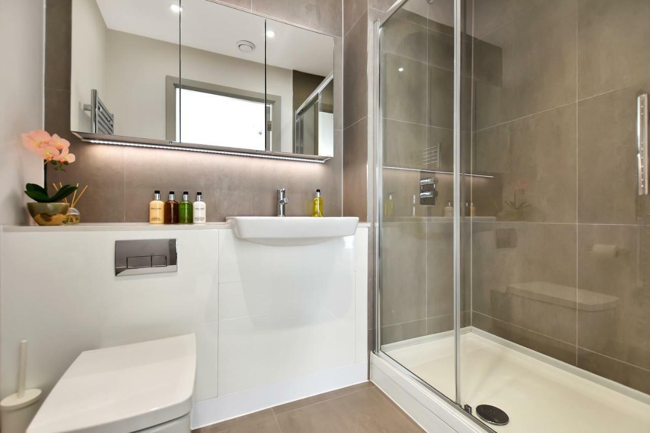 Esquire Apartments Ealing Londres Extérieur photo